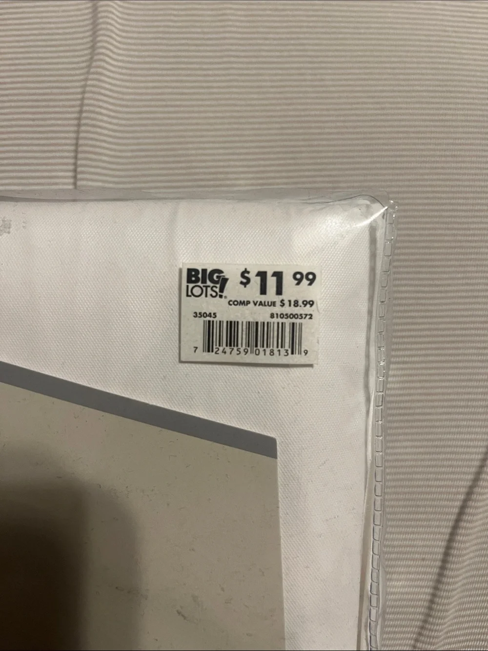 Real Living White Waterproof Vinyl Zippered Full Mattress Protector